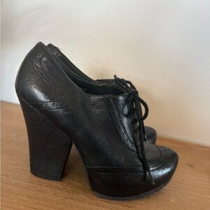 Kork-Ease Black Leather Platform Heels Lace-Up Oxford Style Women’s 8